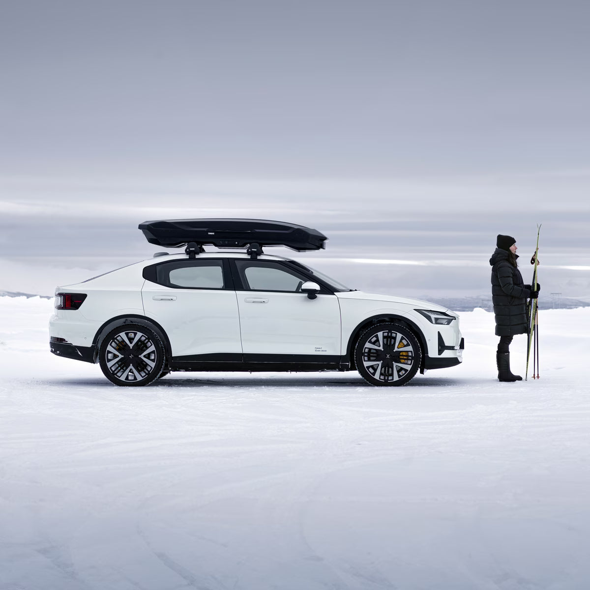 THULE - Motion 3 Sport - Roof Mounted Cargo Box (300 Litre) Black Glossy - 639600