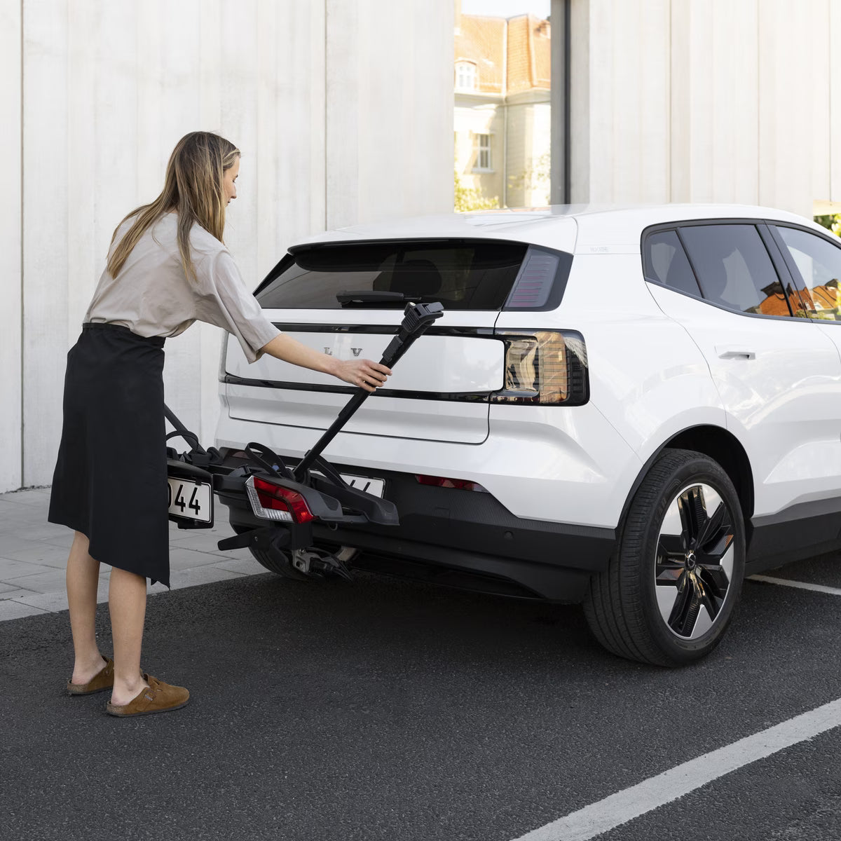 THULE - Outpace - 2 Bike Platform Cycle Carrier Rack - 9012200