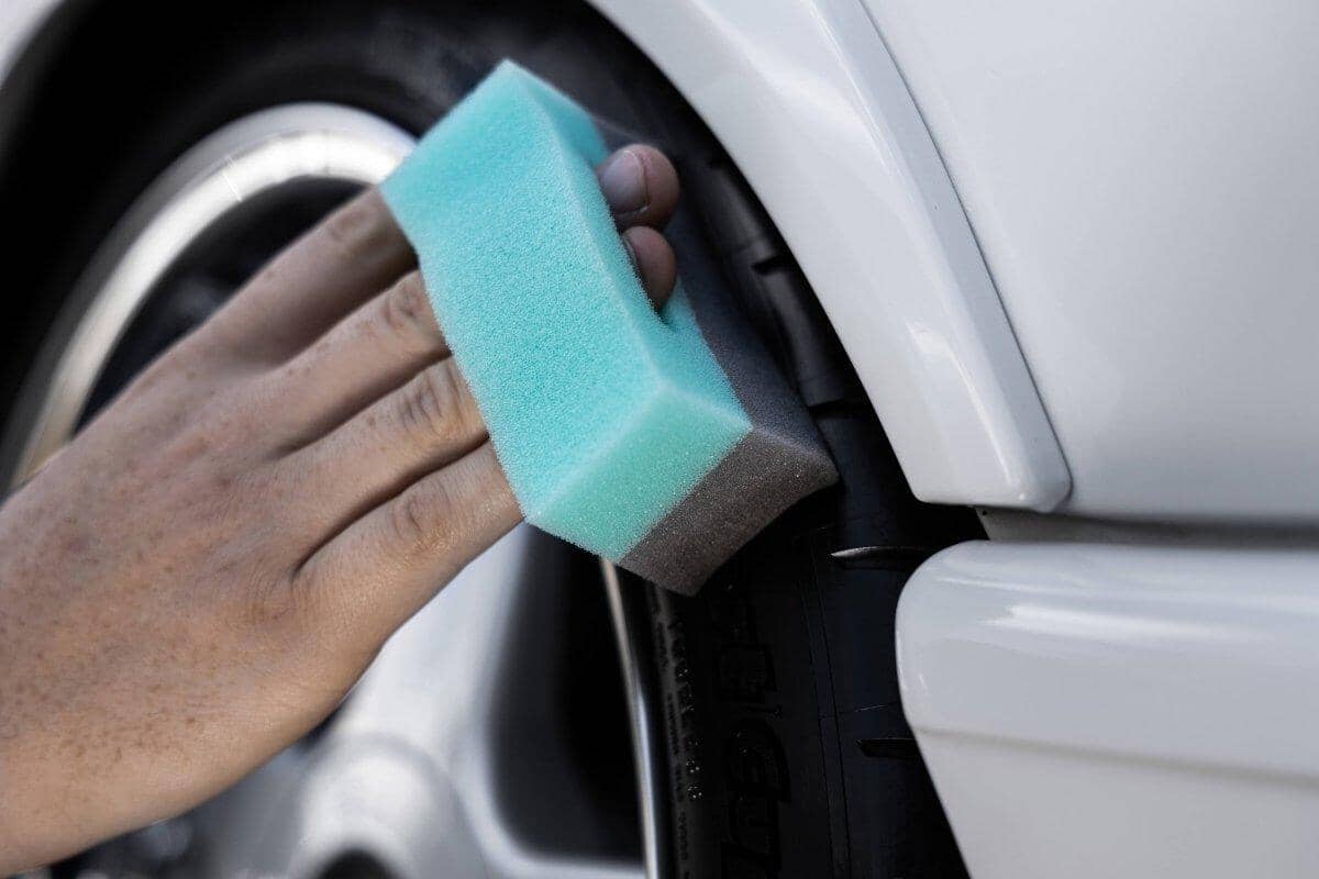 Tyre And Trim Applicators