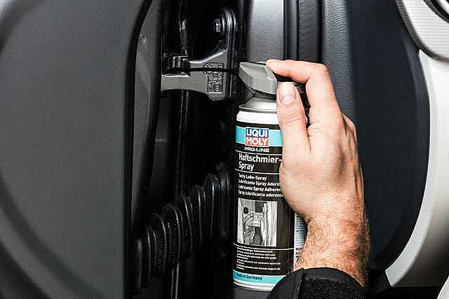Pro-Line Tacky Lube Spray