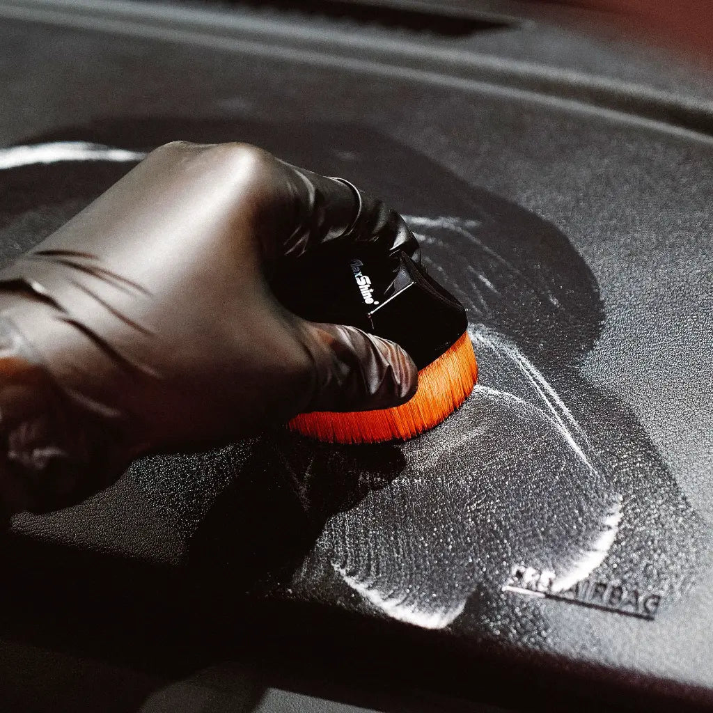 Easy Grip Detailing Brush - Ultra Soft