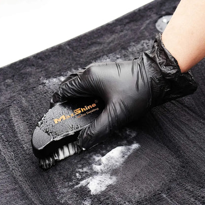 Ergonomic Tyre Cleaning Brush